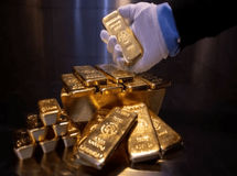 آخرین وضعیت طلا و نقره بعد از عقب‌نشینی ترامپ