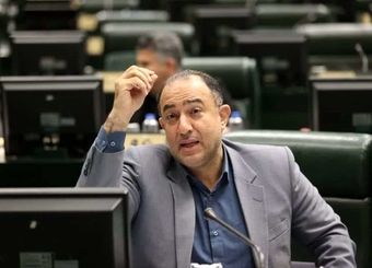 خبر خوش برای کارگران/ با توجه به تورم باید ۳ بار در سال حقوق را افزایش داد+ فیلم
