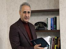 سهمیه بنزین با کارت ملی یا کارت بانکی، کدام روش نهایی می‌شود؟

