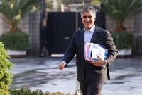 فرزین رفتنی شد؟/گزینه‌های بانک مرکزی چه کسانی هستند؟
