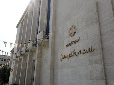 اولویت وزارت اقتصاد؛ تقویت تولید داخلی و اصلاح ساختاری بازار سرمایه