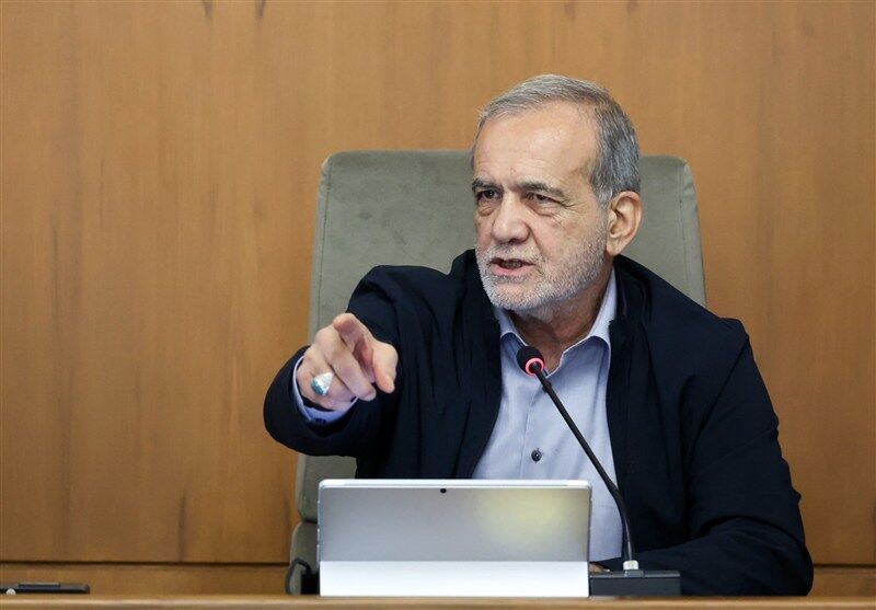 پزشکیان: تا امروز ارز داده‌ایم اما رانت توزیع شده است
