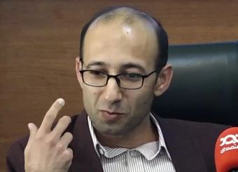 در قانون برنامه تاکید بر رفع فقر مطلق وجود دارد در حالی که کشورهای غول اقتصادی هم در آن مانده‌اند