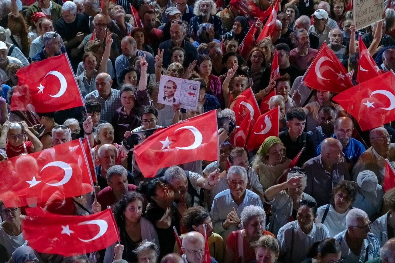 سرمایهگذاران در حال فرار؛ سیاست ترکیه بازارها را به لرزه انداخت