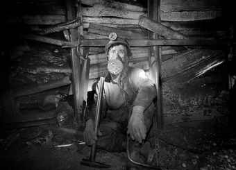 کارگران بیمه‌شده بخوانند / مصوبه مرخصی ۵ ماهه با حقوق
