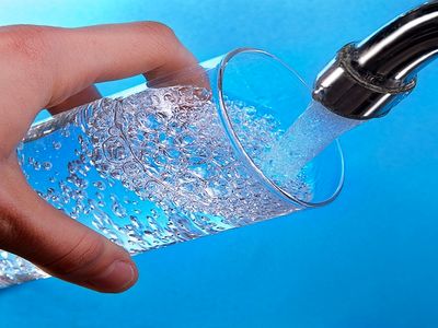 قائم‌مقام وزیر نیرو: تفکیک تدریجی آب شرب از آب بهداشتی در دستور کار وزارت نیرو است