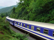 سامانه "همقطار" (فروش موبایلی بلیت قطار) راه‌اندازی شد