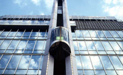 مدیرکل استاندارد تهران:  هیچ یک از واحدهای تولید آسانسور پروانه‌ای از ما دریافت نکرده‌اند 