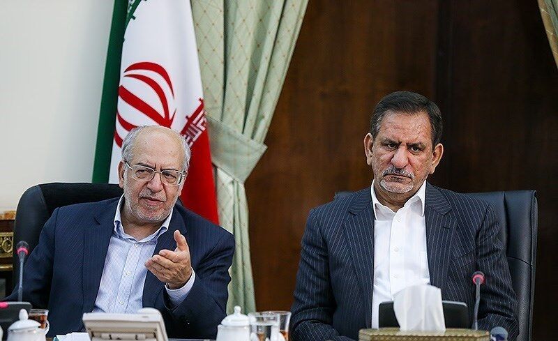 فعالان صنعت نساجی، تعیین قیمت محصولات پتروشیمی بر مبنای ارز آزاد را سبب ایجاد رانت دانستند