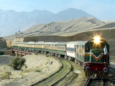 مدیرعامل راه‌آهن: سهم راه‌آهن در ترانزیت کالا 100 درصد افزایش می‌یابد
