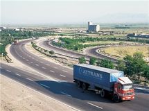 مسیر ورود و خروج کالا به گمرکات بازرگان- گوربلاغ دو بانده می‌شود