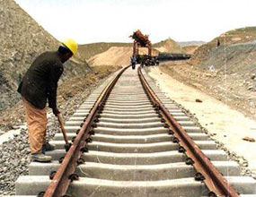 معاون وزیر راه: ۳۲ پروژه ریلی آماده سرمایهگذاری از طریق فاینانس داریم
