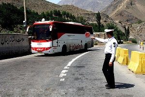 مسافرات تحت پوشش کمیته امداد تخفیف 10 درصدی بهای بلیت می‌گیرند