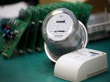 معاون سازمان بهره‌وری انرژی: نصب پایلوت کنتورهای هوشمند برق آغاز شد