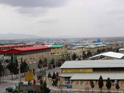 صادقی: سال گذشته 500 میلیارد تومان برای بازسازی و توسعه واحدهای صنعتی اختصاص یافت