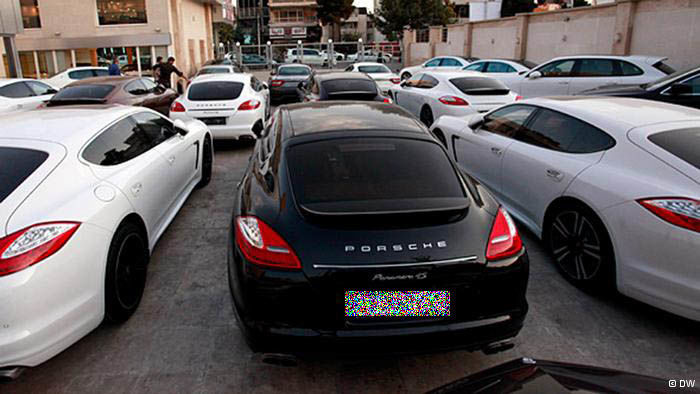 واردات خودروهای لوکس و بالای 2500 سی سی محدود میشود