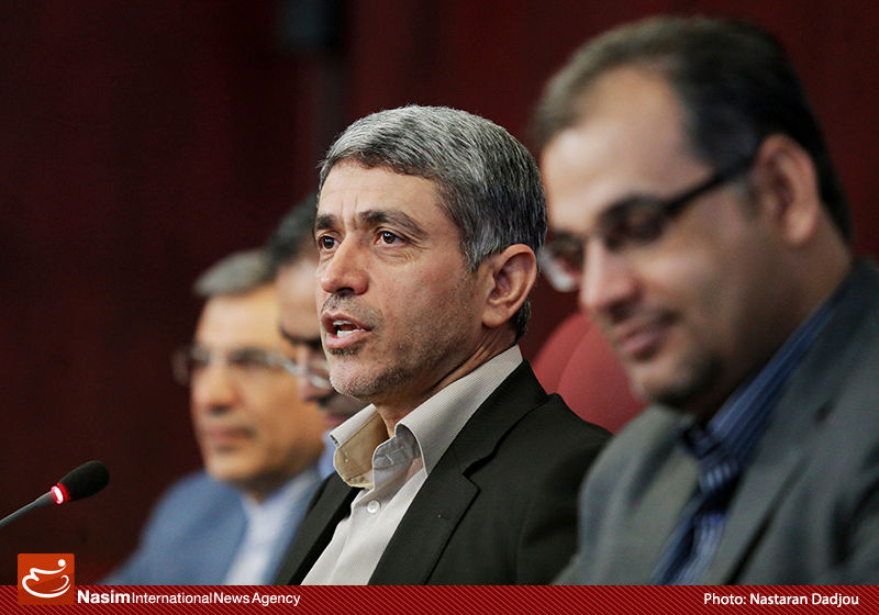 طیبنیا: رقم دقیق بدهی دولت به بخشهای مختلف هنوز مشخص نیست