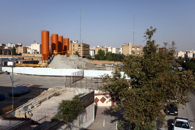 معاون وزیر راه: اصرار بر فعالیت در پارک مادر مصداق تخلف شهرداری است