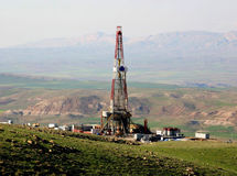 "ایران و روسیه برای تأمین تجهیزات استراتژیک صنعت نفت توافق کردند"