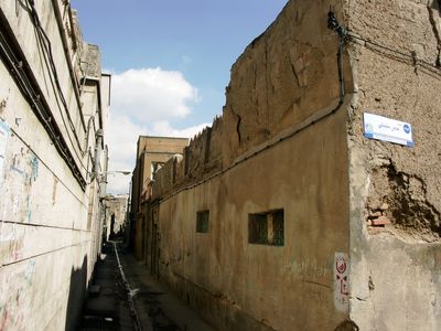 وزیر راه و شهرسازی: 18 میلیون نفر در بافت فرسوده زندگی می‌کنند