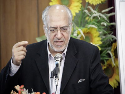 نعمت‌زاده: در بودجه 94 ردیفی برای پرداخت جوایز صادراتی در نظر گرفته می‌شود