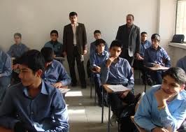 مسمومیت دانش‌‌ آموزان زاهدانی بر اثر سموم کشاورزی تکذیب شد