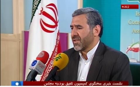 کاتب: افزایش حقوق کارکنان در لایحه بودجه 94، 17 درصد پیش‌بینی شده است