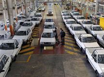 نجفی منش: دولت یازدهم مشکلات خودروسازان را کاهش داد