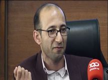 در قانون برنامه تاکید بر رفع فقر مطلق وجود دارد در حالی که کشورهای غول اقتصادی هم در آن مانده‌اند