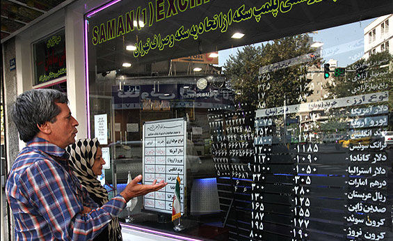 تاج‌گردون: برخی‌ها می‌خواهند جریان دلالی در بازار ارز را تقویت کنند