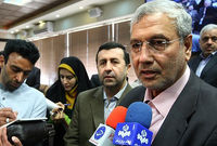 ربیعی: قرارداد سفید امضا در دادگاه‌ها ملاک داوری نخواهد بود