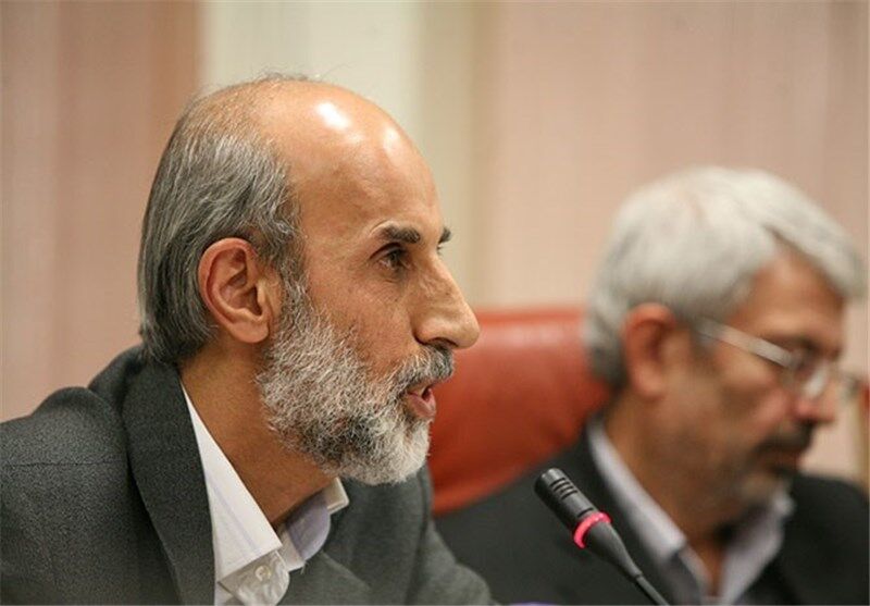 معاون وزیر جهاد: ۲۰۰ قلم انواع داروهای دام و طیور از کشور صادر می‌شود