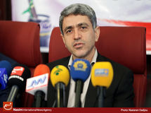 طیب‌نیا: دولت از برخی صنایع بورسی حمایت می‌کند