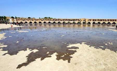"شورای‌عالی آب بارگذاری مصرف جدید در حوضه زاینده‌رود را ممنوع کرد"