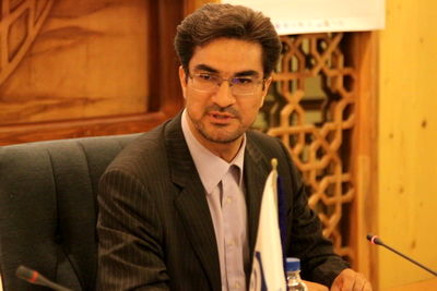 رئیس صندوق صادرات: بانک‌های خصوصی سرمایه خود را به سمت تامین مالی صادراتی سوق دهند