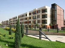 معاون وزیر راه: کلید ۸۴۳ واحد مسکن مهر شهر جدید هشتگرد تحویل متقاضیان شد