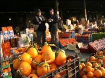 رئیس سازمان جهادکشاورزی تهران: قیمت میوه شب عید، زیر نرخ بازار است