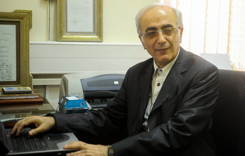 مشاور نوبخت: فعلا کسی را از دریافت یارانه نقدی حذف نمیکنیم
