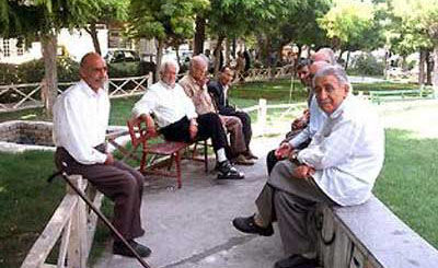 تمامی معوقات و پاداش بازنشستگان صنعت فولاد کشور پرداخت می‌شود