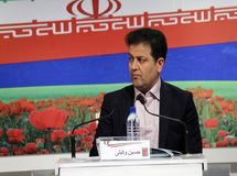 وکیلی: با وجود درآمدهای نفتی، نیاز به درآمدهای مالیاتی احساس نمیشد