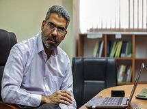 صمصامی: خصوصی سازی بانک‌ها اشتباه است