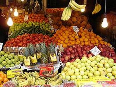 رئیس اتحادیه بارفروشان: 500 مرکز در تهران میوه دولتی توزیع می‌کنند