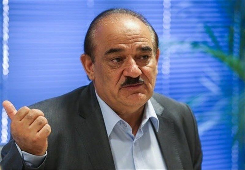رئیس اتحادیه دامداران: گوساله‌های ایرانی به ترکیه قاچاق می‌شود