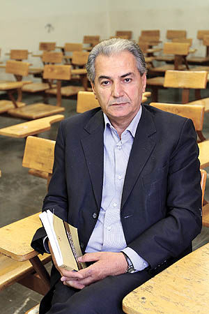 عضو هیات علمی علامه: حذف یارانه نقدی ثروتمندان برای دولت گران تمام میشود