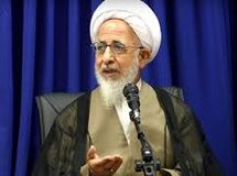 آیت‌الله جوادی آملی: جامعه را نمی‌توان براساس شیوه کمیته امداد اداره کرد
