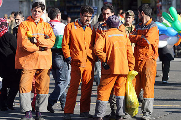مدیرکل تعاون، کار و رفاه اجتماعی تهران: کارگران غیر مجاز در مشاغل تخصصی فعالیت میکنند