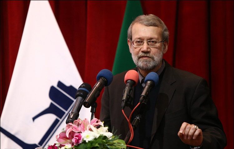 انتقاد لاریجانی از اقدامات اقتصادی چپ‌گرایان در اوایل انقلاب‎