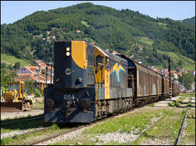 زمان سیر قطار ترانزیتی ‌‌سرخس- بندرعباس
18 ساعت کاهش یافت