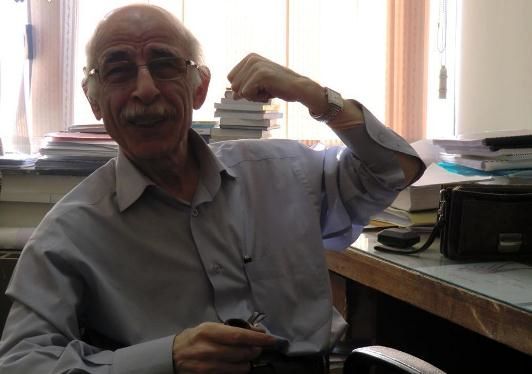 عضو هیأت علمی دانشگاه علامه:
قیمت نفت با لغو تحریم ایران ارزان می‌شود