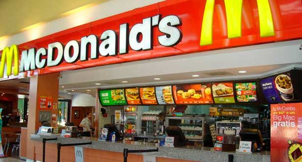 رئیس اتحادیه اغذیه فروشان: حضور مک دونالد در ایران با شعار حمایت از تولید داخلی مغایرت دارد